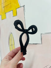Load image into Gallery viewer, Perfect Matte Black Hair Bow Clip
