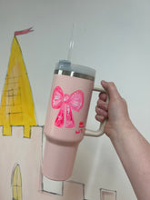 Load image into Gallery viewer, Hand Painted 40oz Tumbler 6 “Big Bows”
