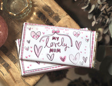 Load image into Gallery viewer, The Hearts ‘My Lovely Mum’ 100g Chocolate Bar