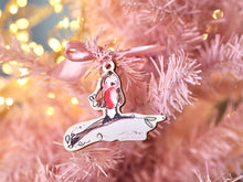 Load image into Gallery viewer, Wooden Hanging Ornament, The Robin
