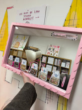 Load image into Gallery viewer, The Daily Mirror 17 (large scallop) “See You At The Bakery”
