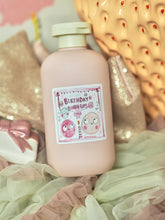 Load image into Gallery viewer, ‘Birthday Bubbles’ Marshmallow Bubble bath 300ml

