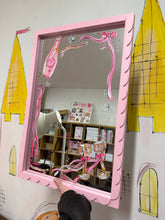 Load image into Gallery viewer, The Daily Mirror 32 (large scallop) “Let’s Celebrate”
