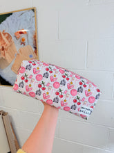 Load image into Gallery viewer, Ophi Studios x Made By Leah Collab Doodle Design Air Wrap Bag
