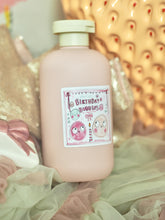 Load image into Gallery viewer, ‘Birthday Bubbles’ Marshmallow Bubble bath 300ml
