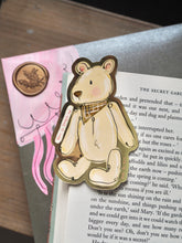 Load image into Gallery viewer, ‘Time To Snuggle’ Golden Bear Super Cute Autumn Sticker
