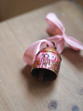 Load image into Gallery viewer, Hand Painted Brass Bell 3 ‘Big Bow’
