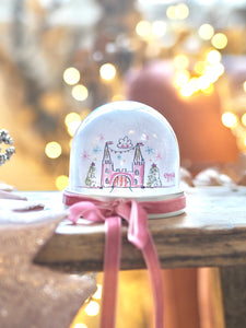 Winter Castle & Velvet Ribbon Snow Globe