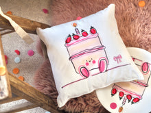 Load image into Gallery viewer, The Cute Cake Cushion 30x30cm
