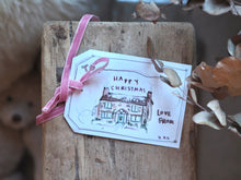 Load image into Gallery viewer, Personalised Holiday Cottage Gift Tag
