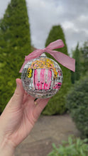 Load and play video in Gallery viewer, 8cm Little Autumn Ball ‘Popcorn For Movie Night’
